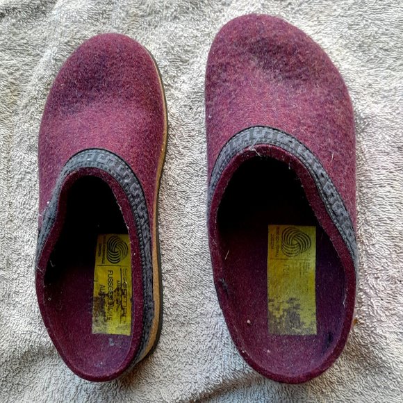 Stegmann's Wool Clogs - Picture 1 of 7